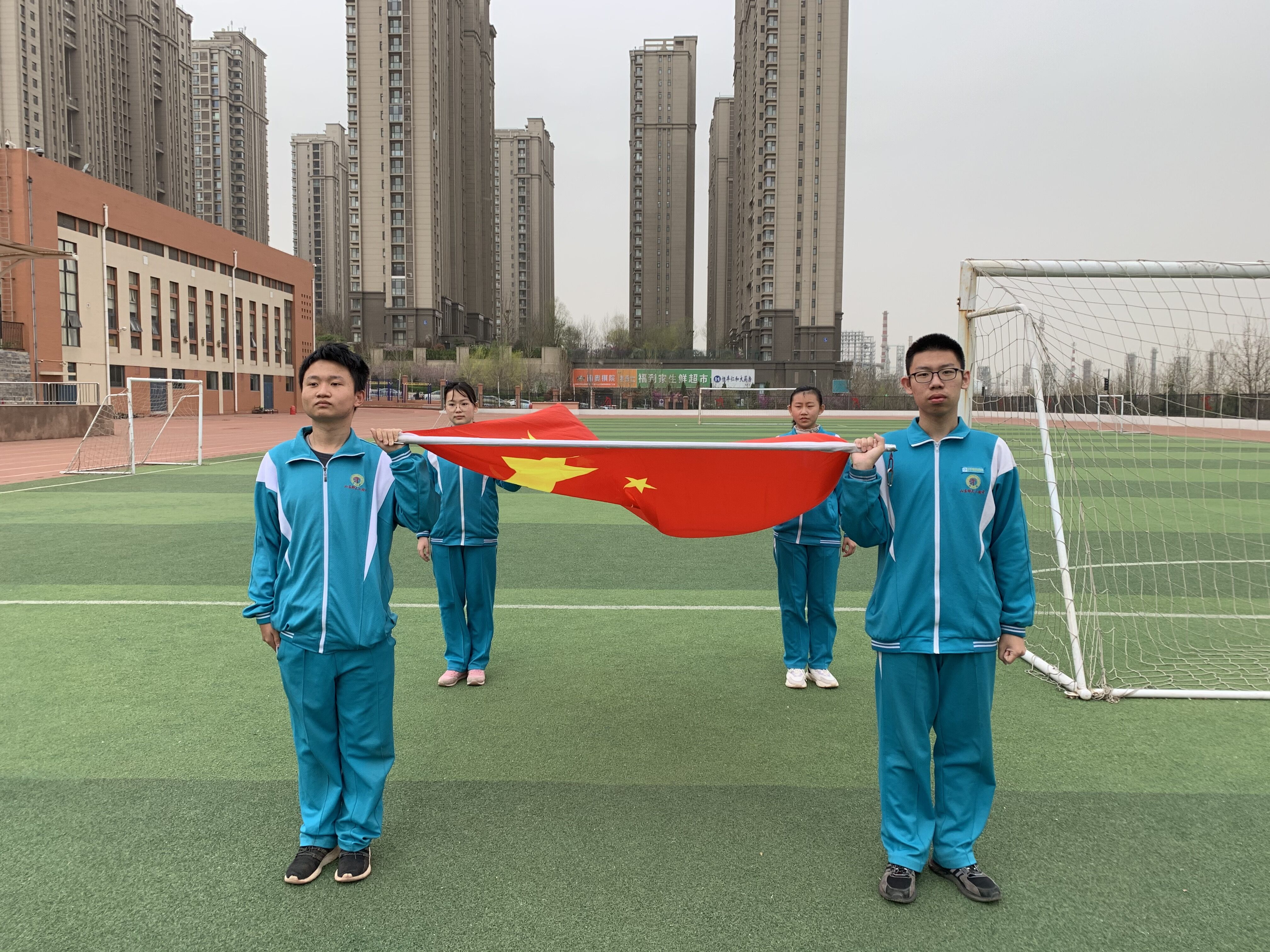 升旗照片.jpg